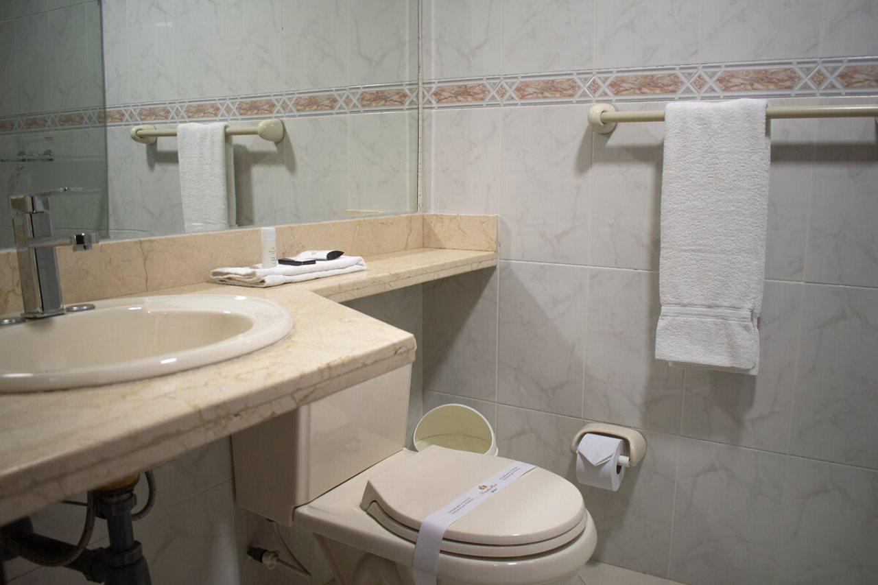 Hotel Dinastia Real Duitama Ngoại thất bức ảnh